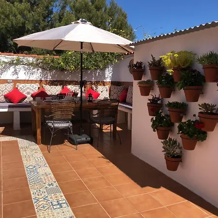 Bed & Breakfast Casa La Alegria 37 4*